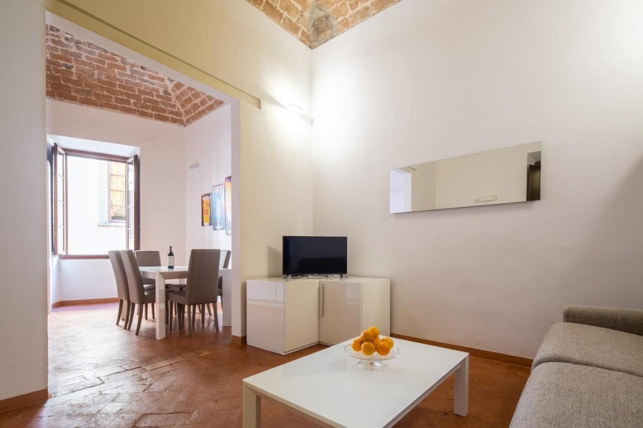 Lian Home in Florence by Mmega 1
