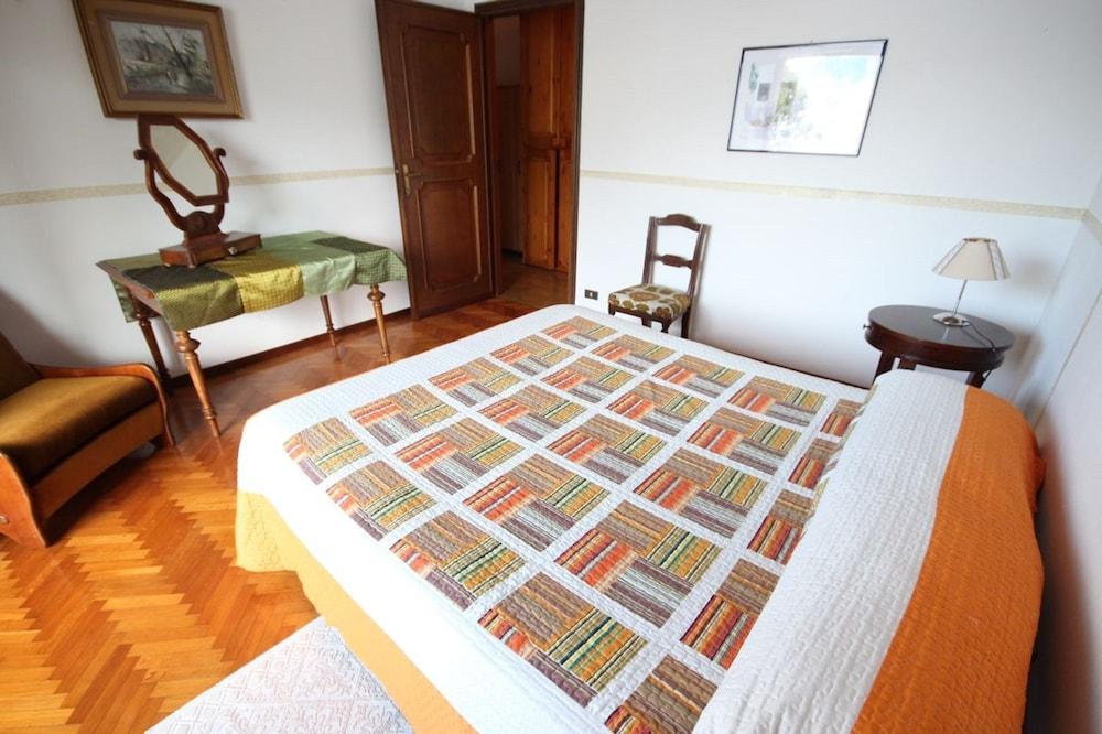 Pozzuolo Apartment 2