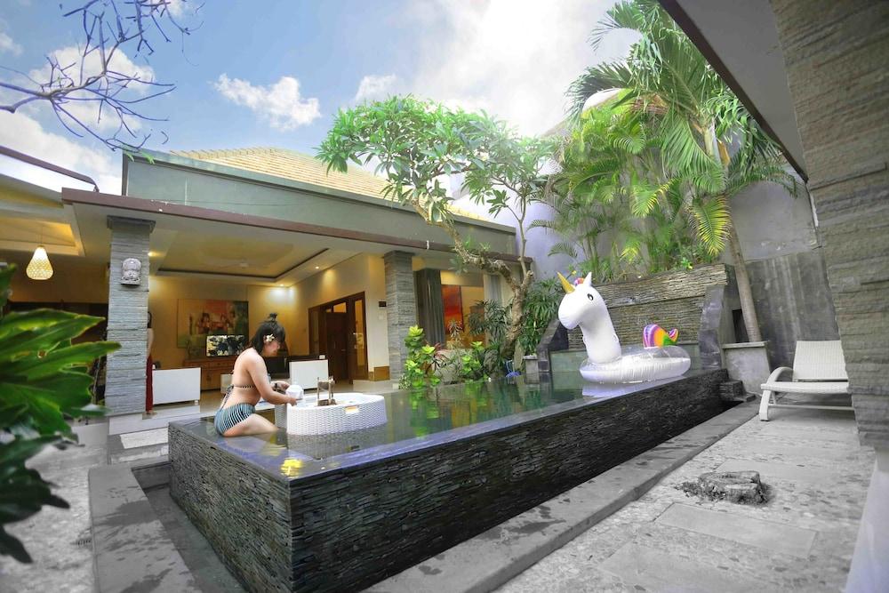 Krishna Villas