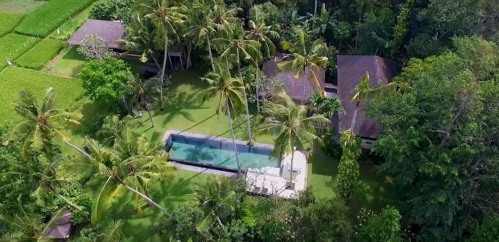 Villa Bangkuang