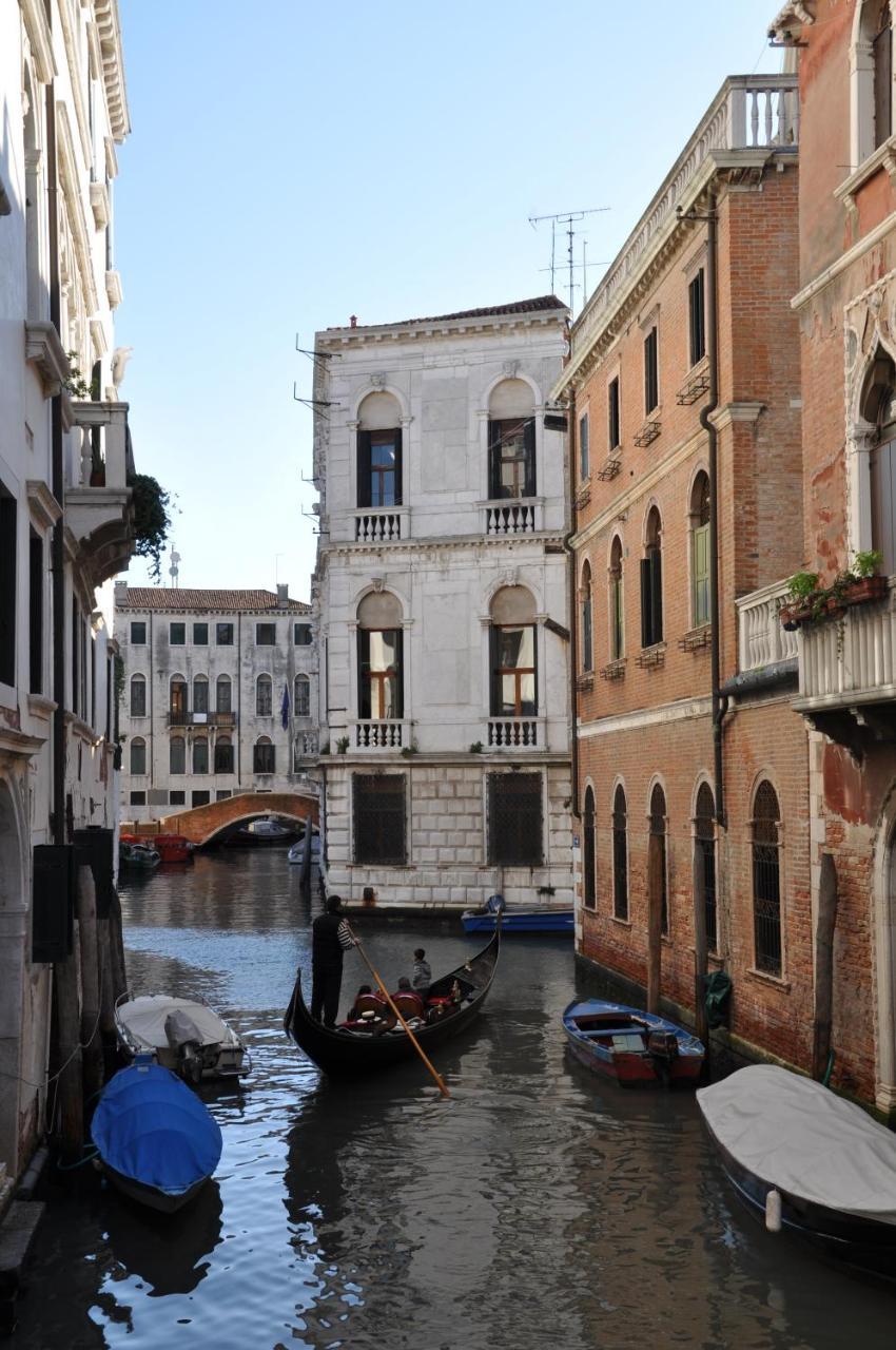 Casa Dei Pittori Venice Apartments 1