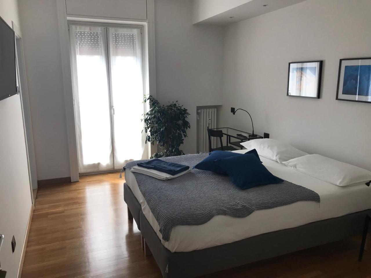 Feel at Home Apartments & Rooms