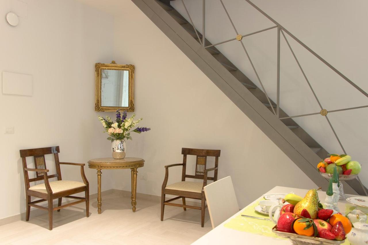 Palazzo D'auria Aparthotel 2