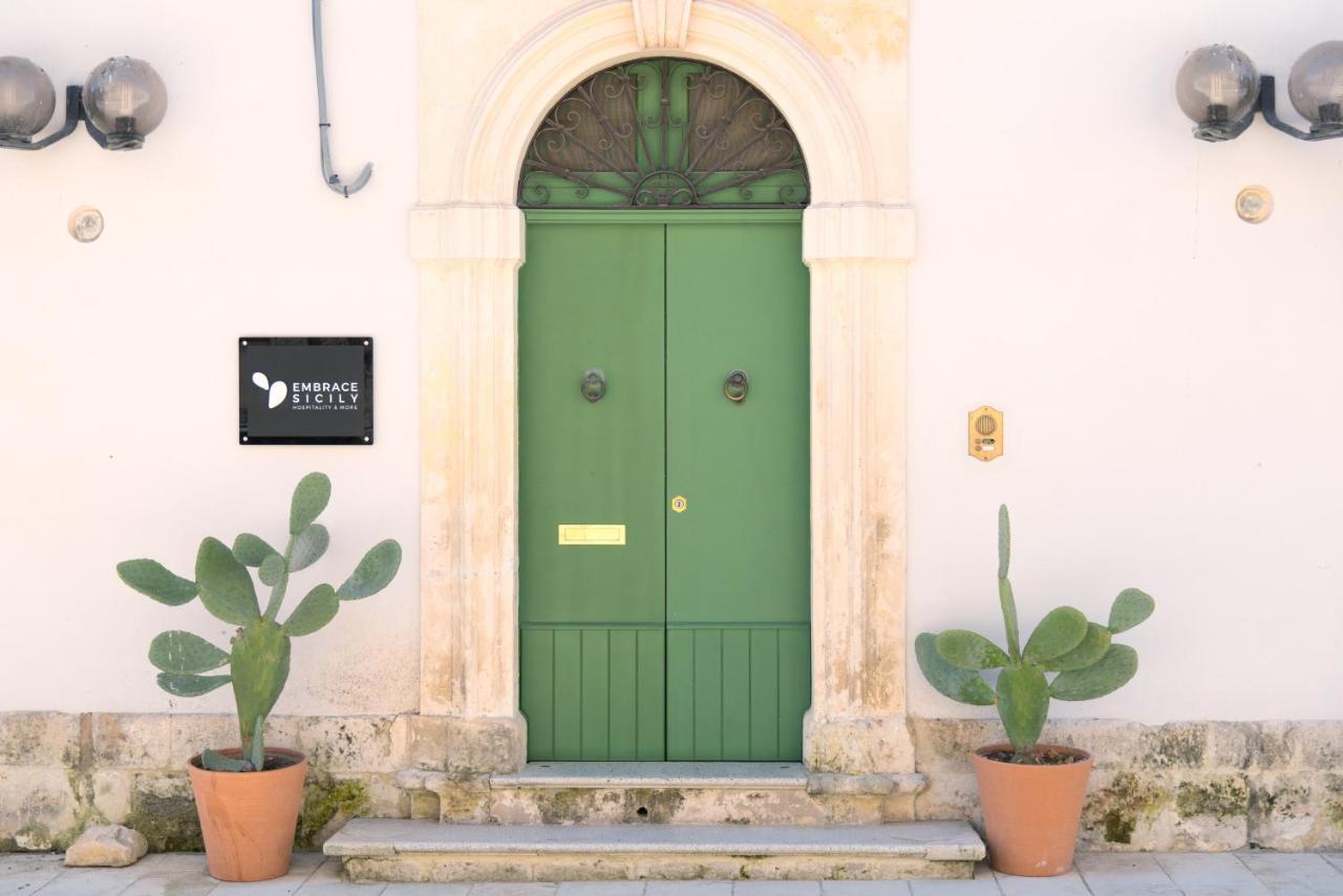 Embrace Sicily Guest House (Adults only) 1
