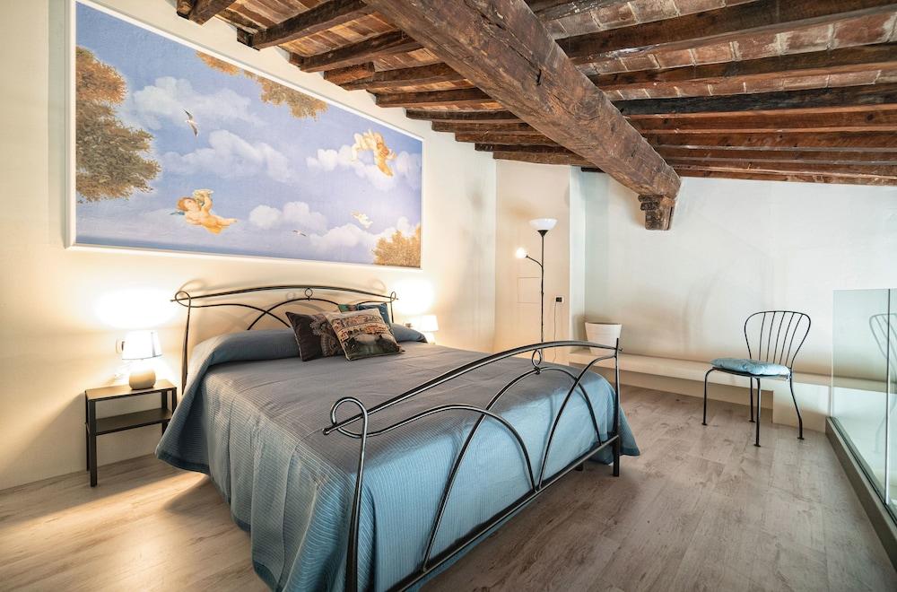Cavour Suite Mezzanine 1
