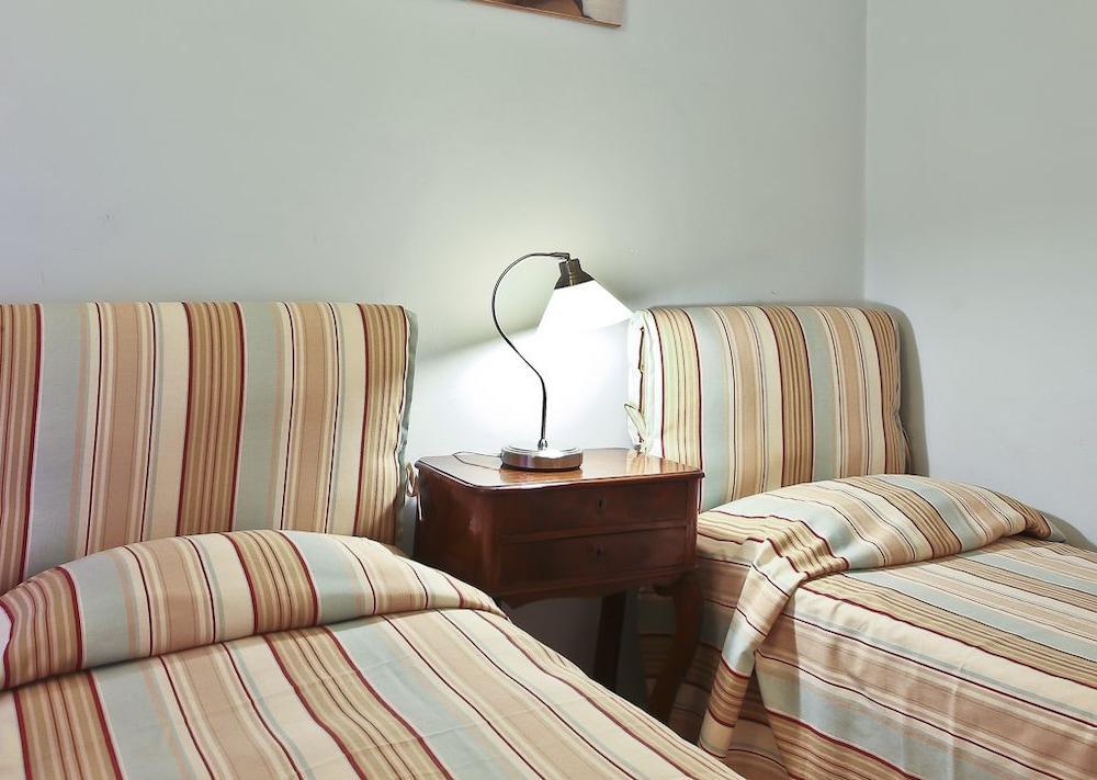 Alfani Terrace 2