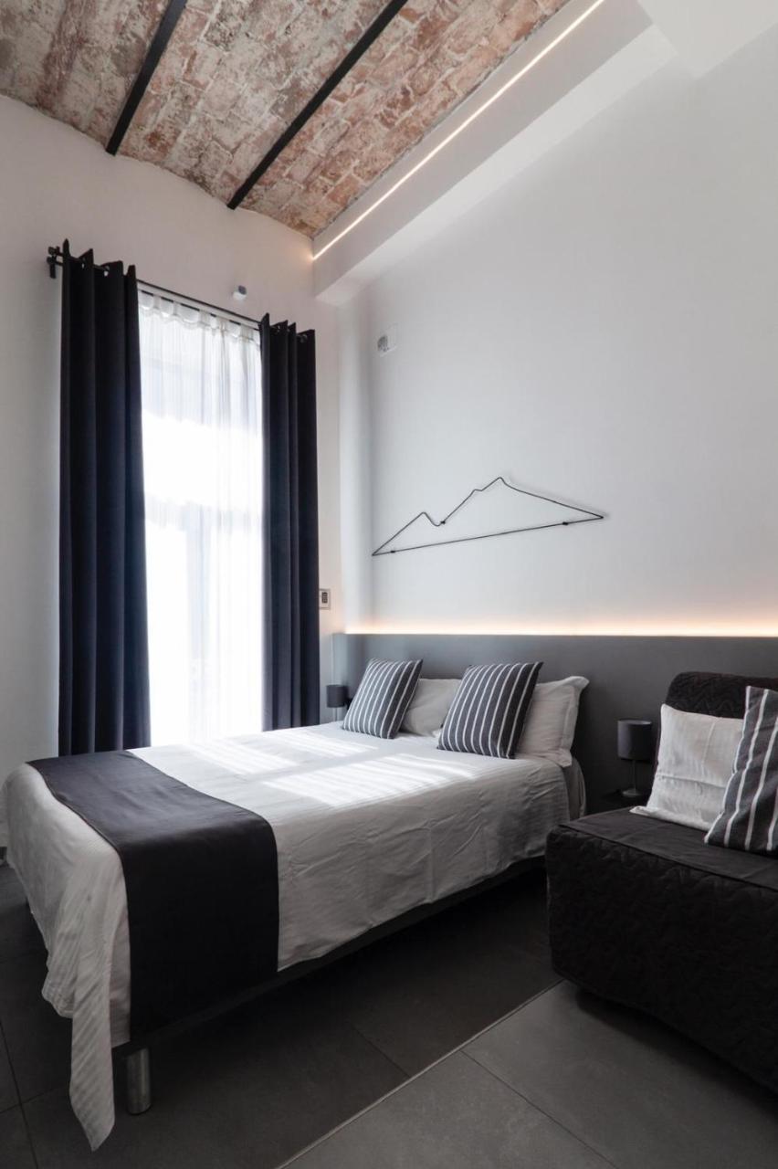 Vesucharme Suite Luxury Room