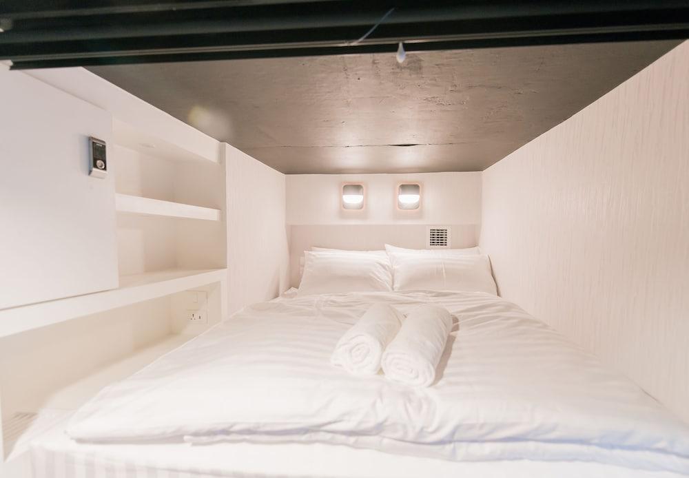 Laf Hotel Aree 1