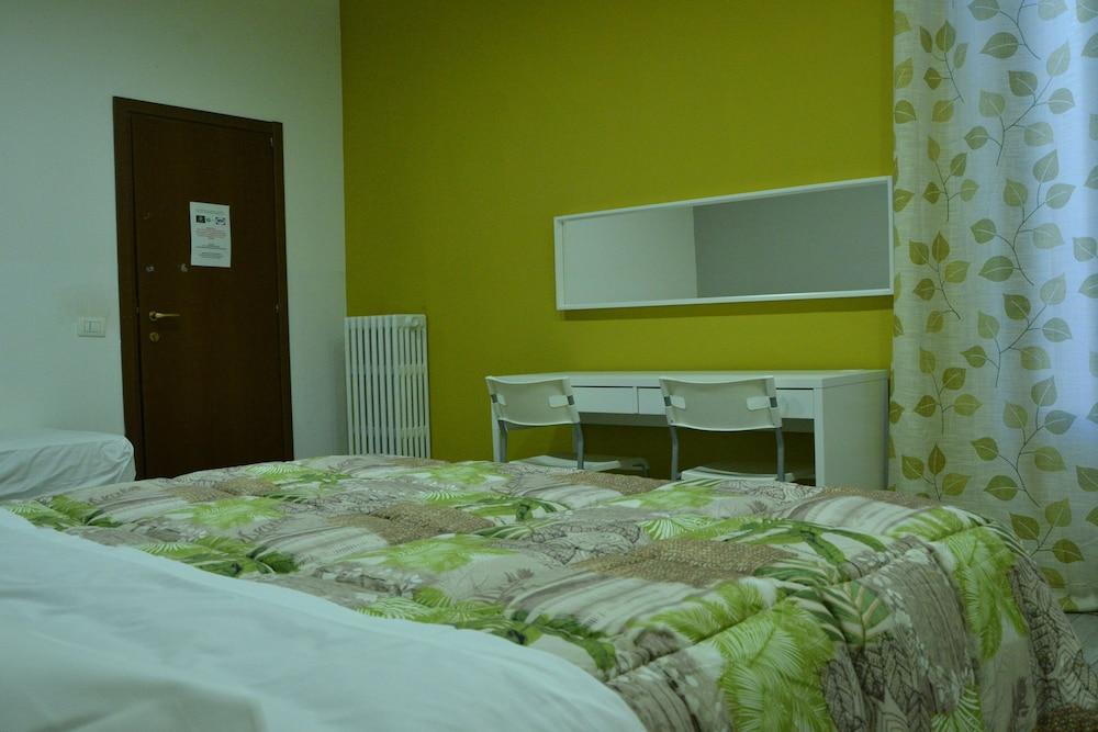 Leonardo Tourist House 2