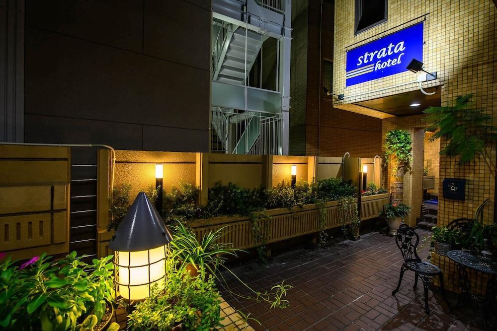 Strata Hotel