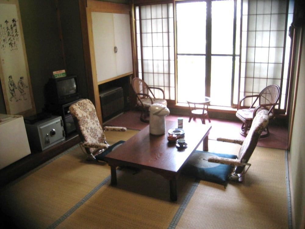 Yoshinoya Ryokan 2