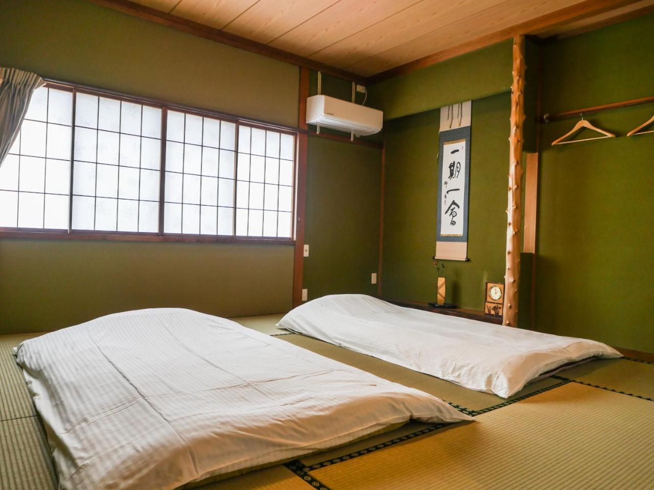 Higashiyama Tomarigi 1
