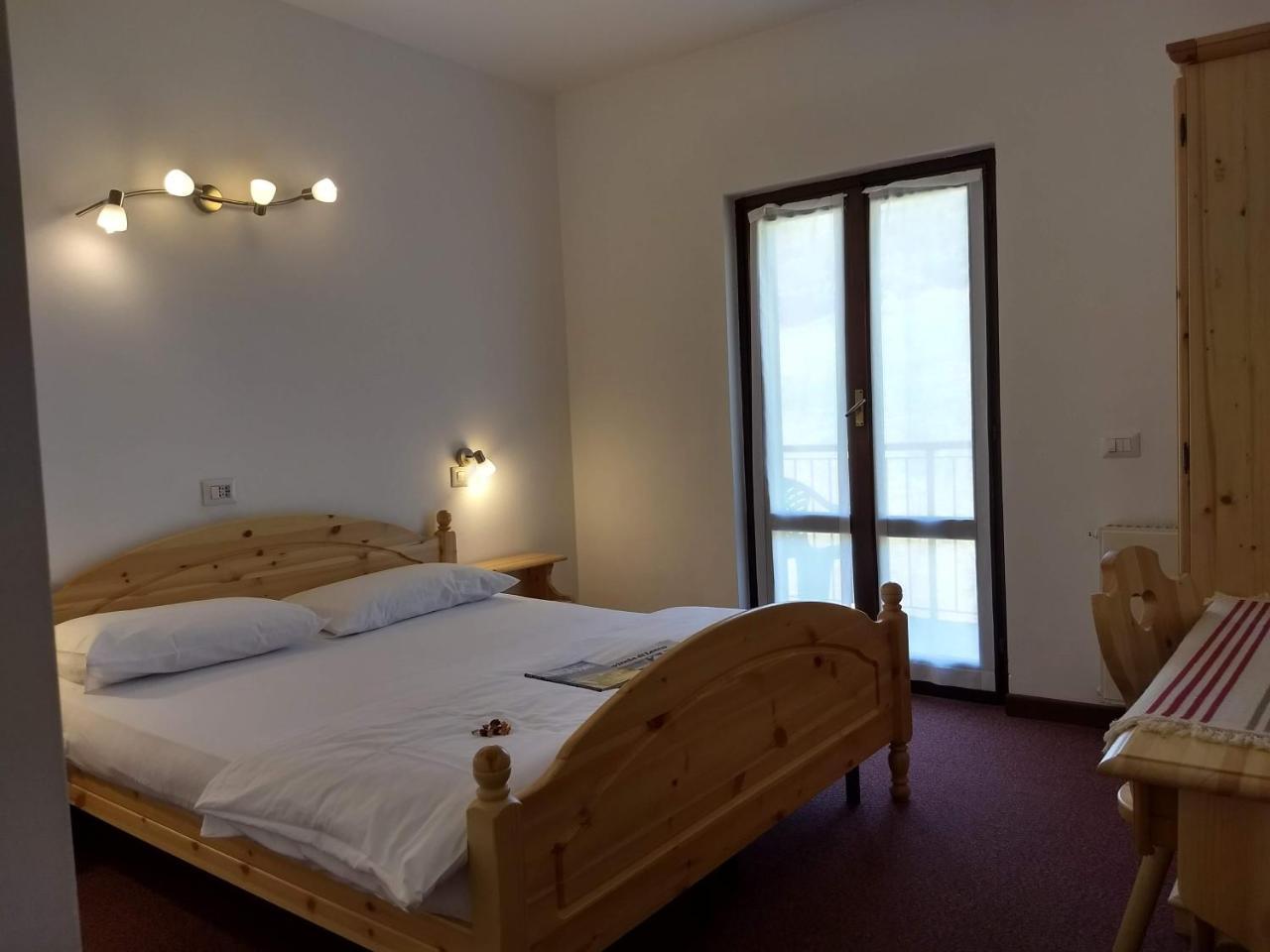 Hotel Ristorante Sassi Rossi 1