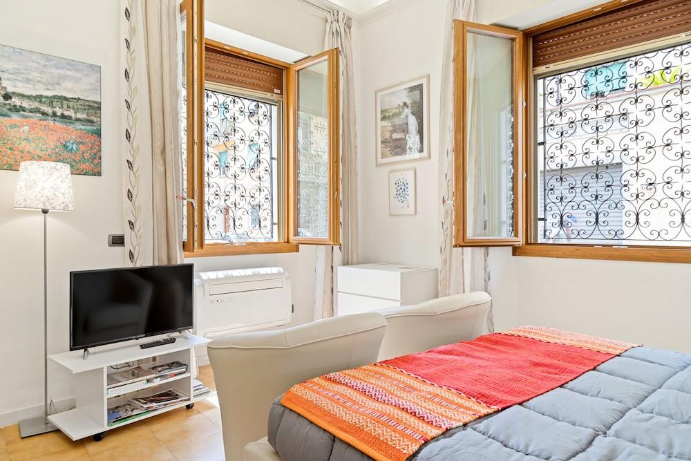 Florence San Jacopino Apartment 1