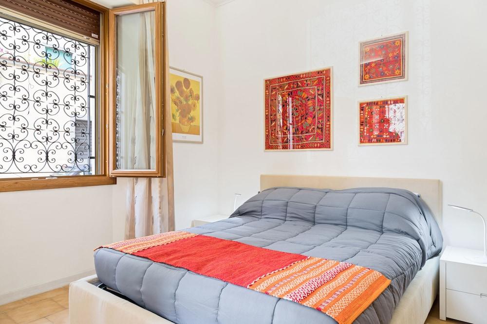 Florence San Jacopino Apartment 2