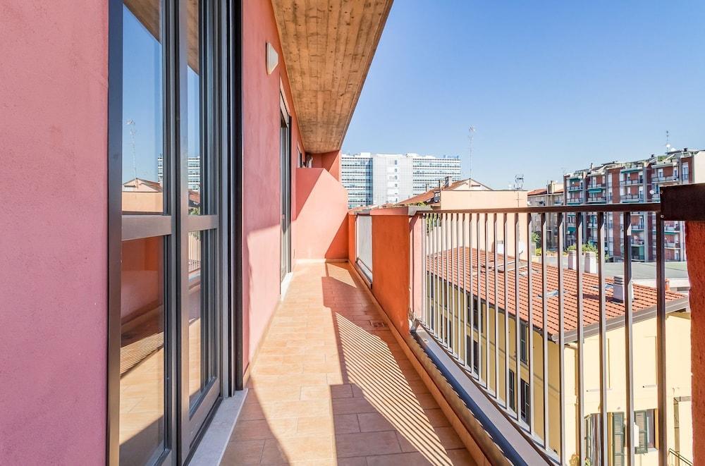 Alessia's Flat - Affori