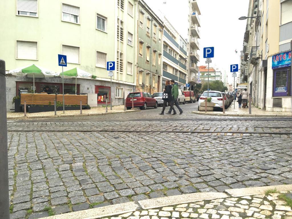 Lisbon Home Host - Hostel