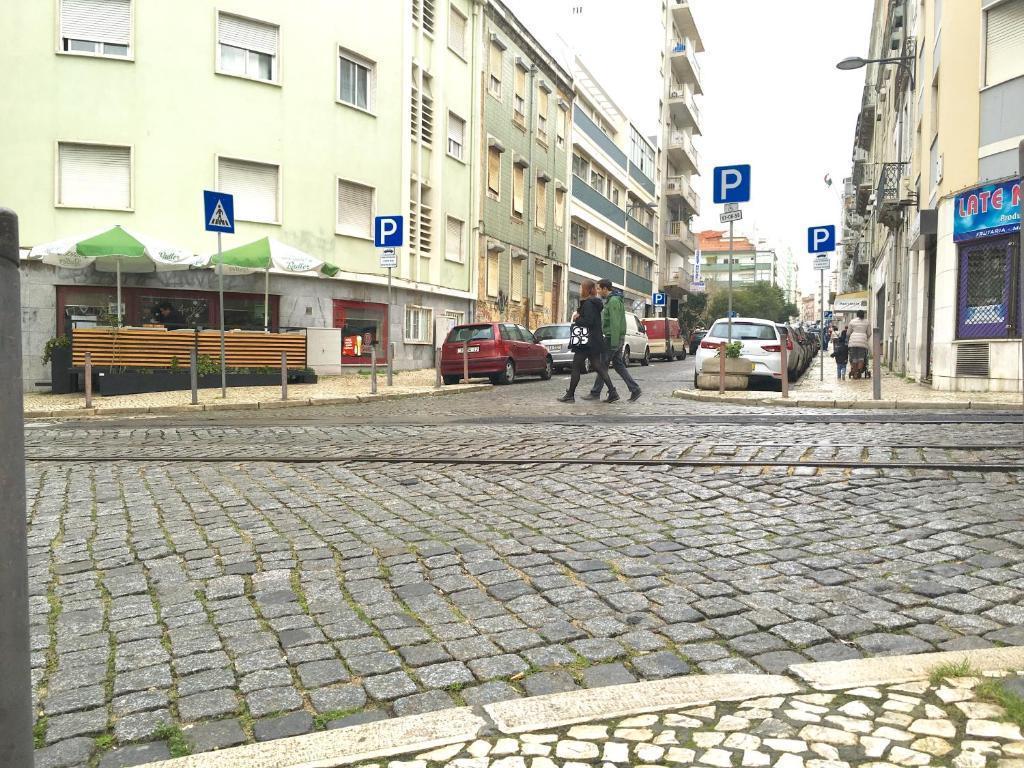 Lisbon Home Host - Hostel
