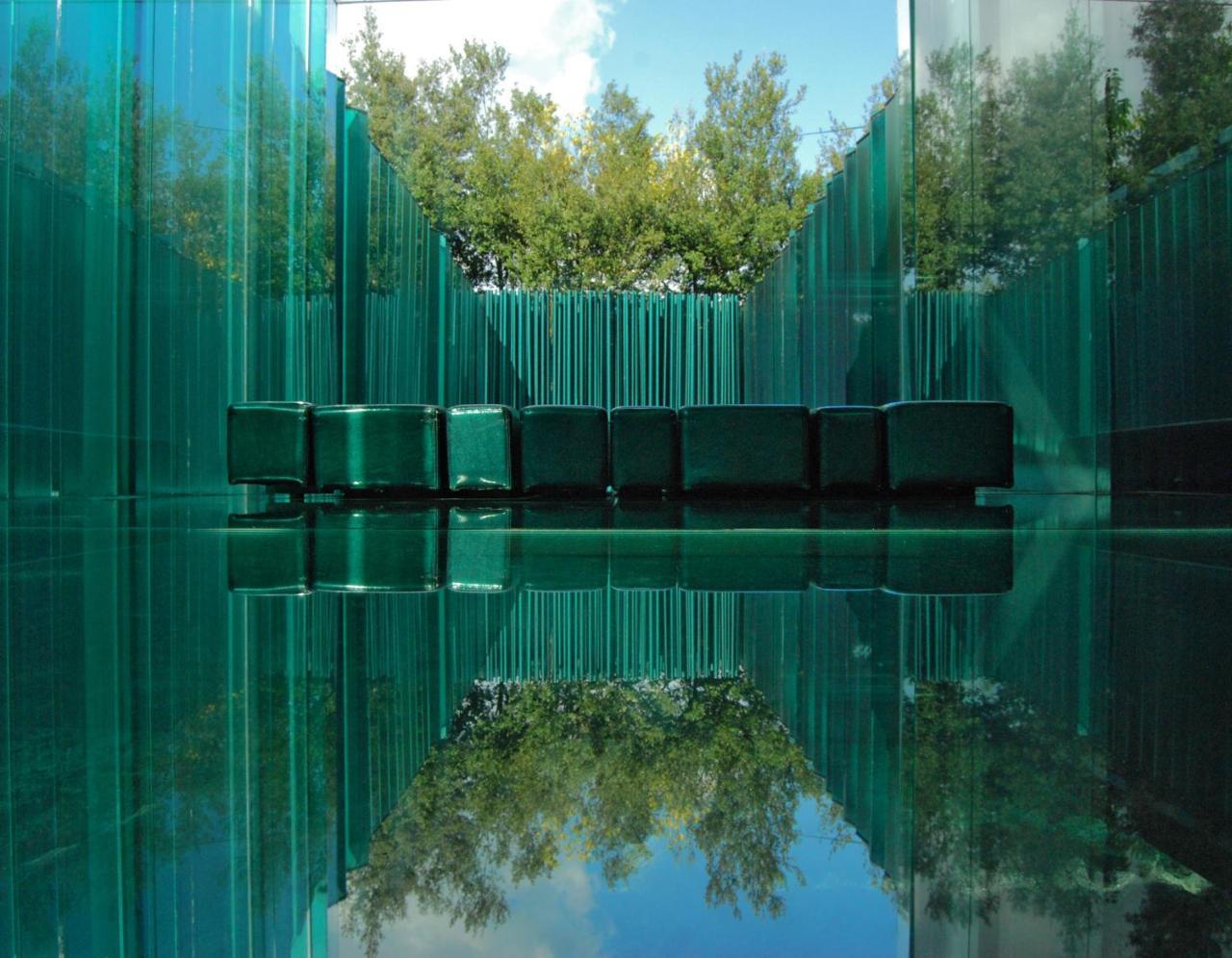 Les Cols Pavellons (Adults only)