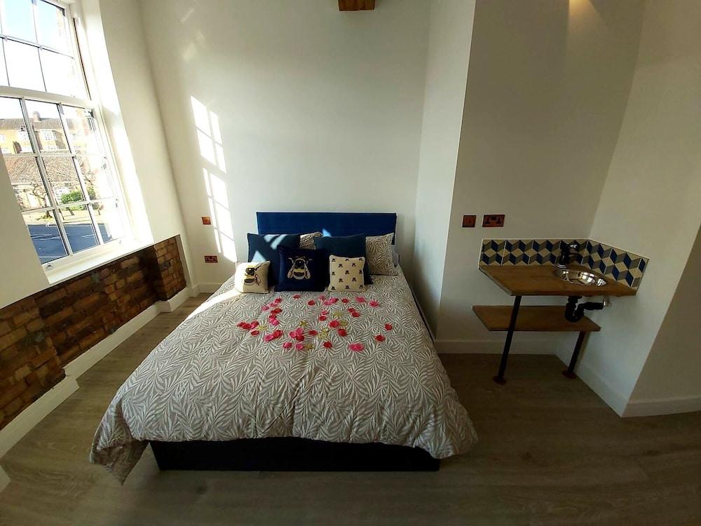 Angel Townhouse (Adults only) 2