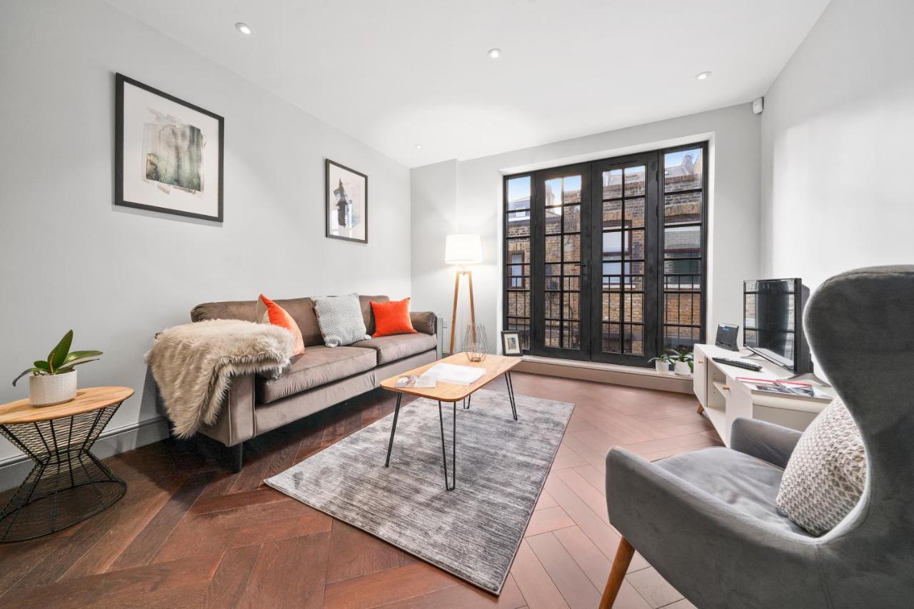 2 Bed Lux Apartment Near Central London with Wifi