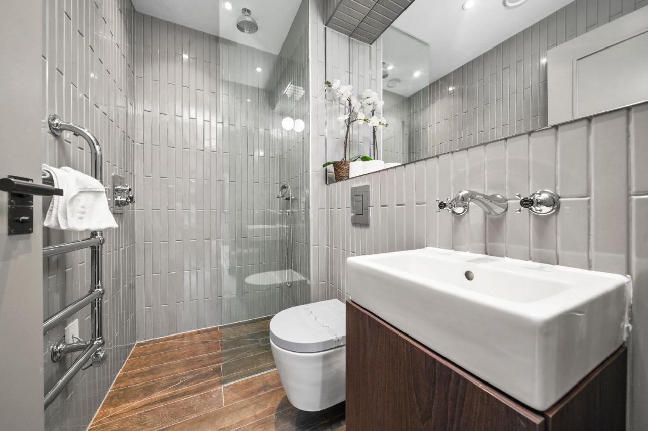 2 Bed Lux Apartment Near Central London with Wifi 2