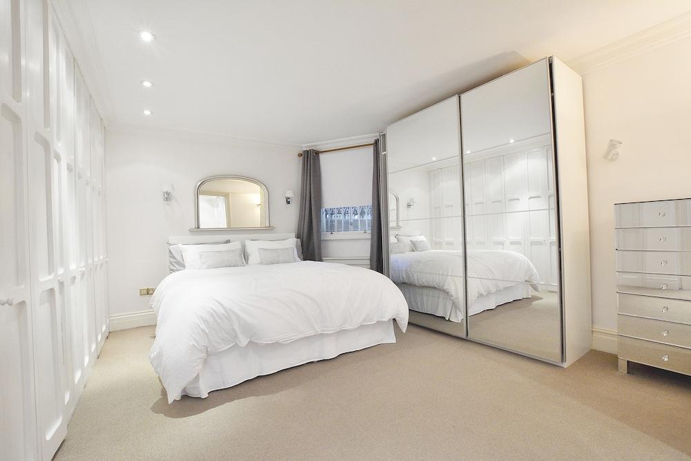 Rutland Gardens Apartment 1