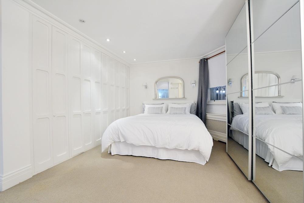 Rutland Gardens Apartment 2