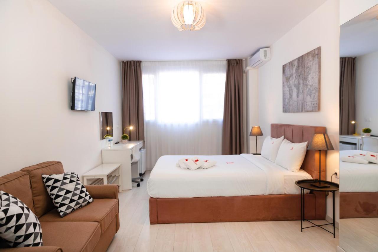City Plaza Apartments & Rooms 2
