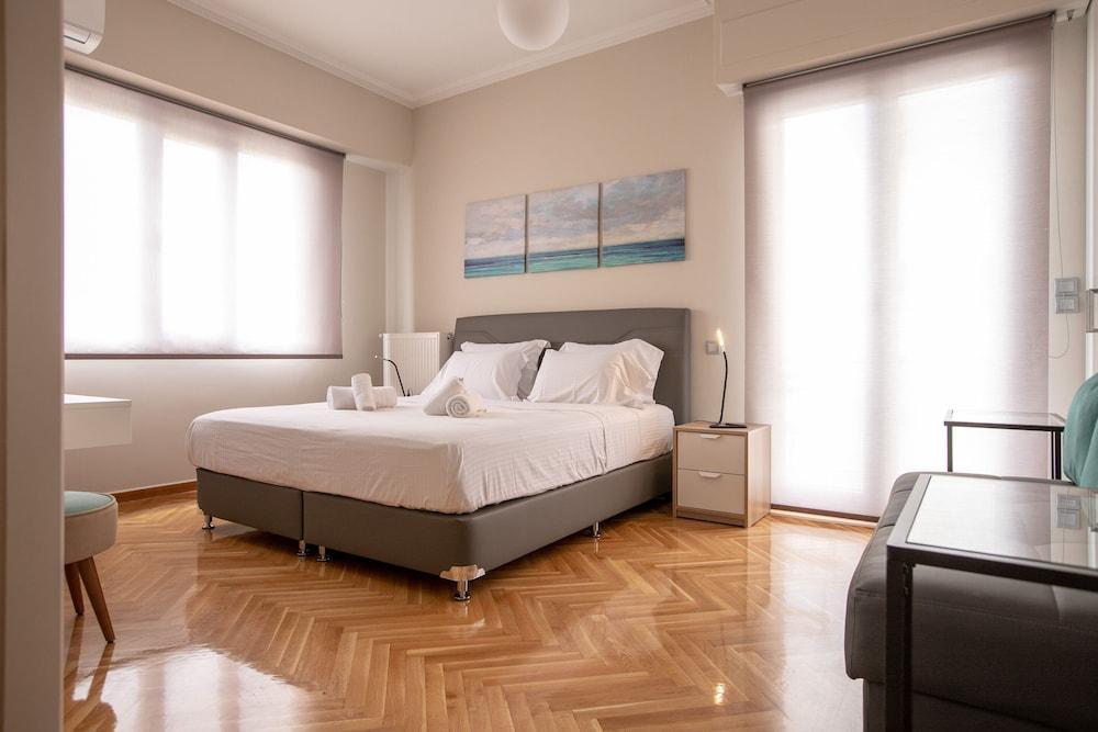 Luxurious 4 Bdrm 3bath Apt 1- Athens