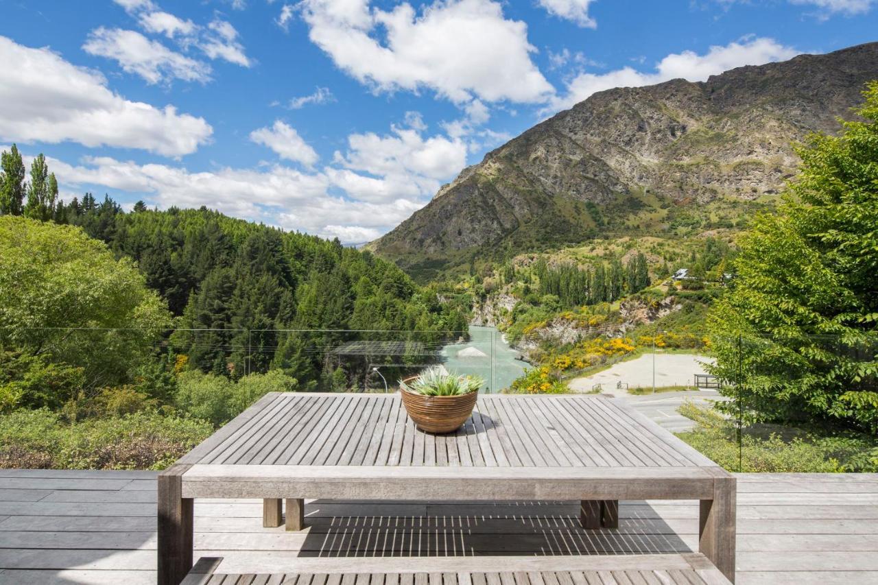 Riverview Retreat