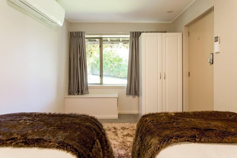 Private & Charming Panorama Retreat 1