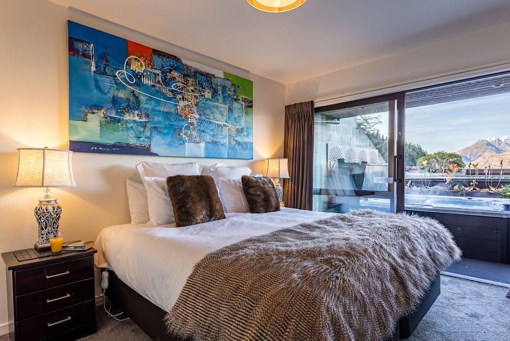 Spacious Lake View Townhouse Unbelievable SPA 1