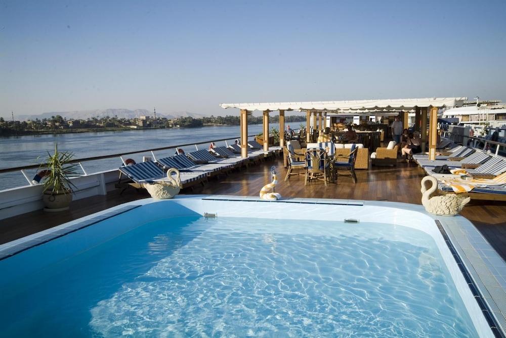 Sunrise Terramar Cruise