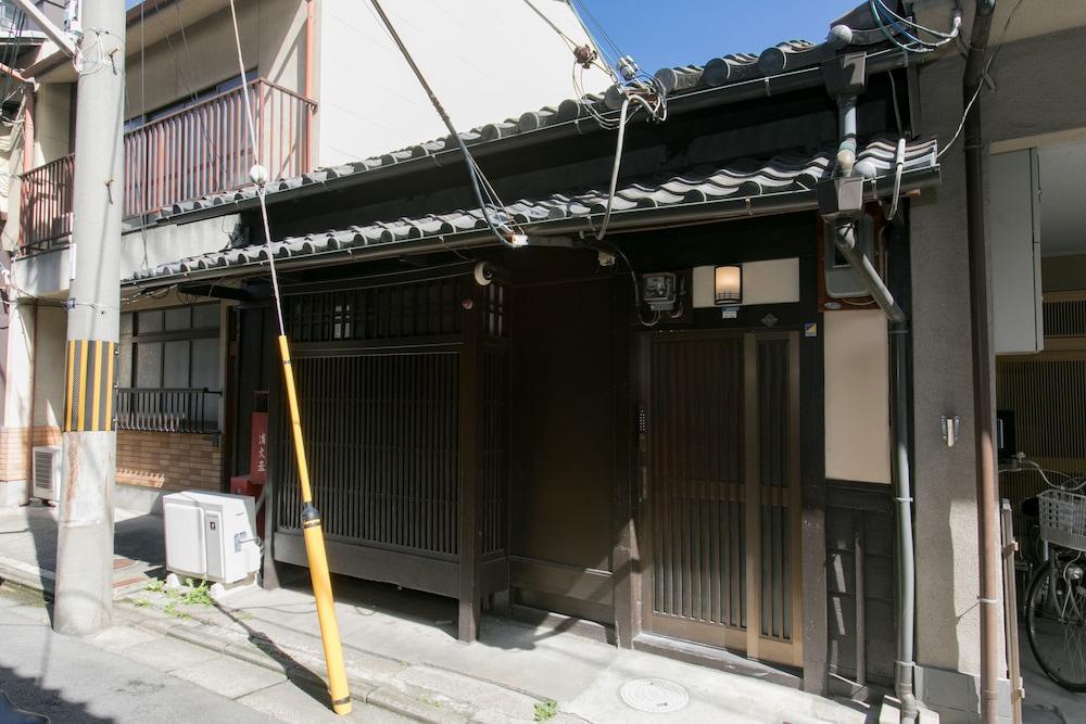 Kyomachiya Izo