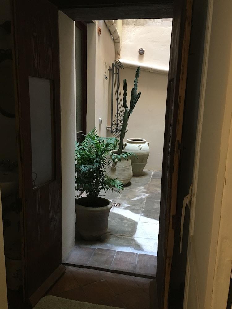B&B Del Giglio Cefalu 1
