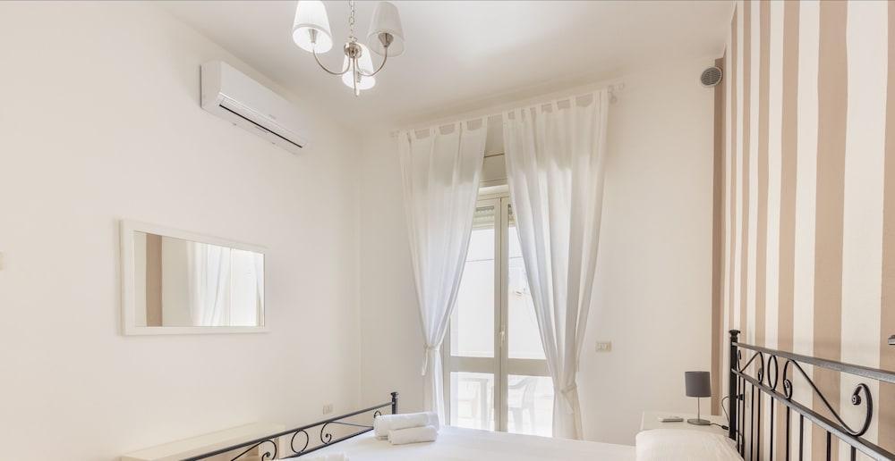 Anita Apartment