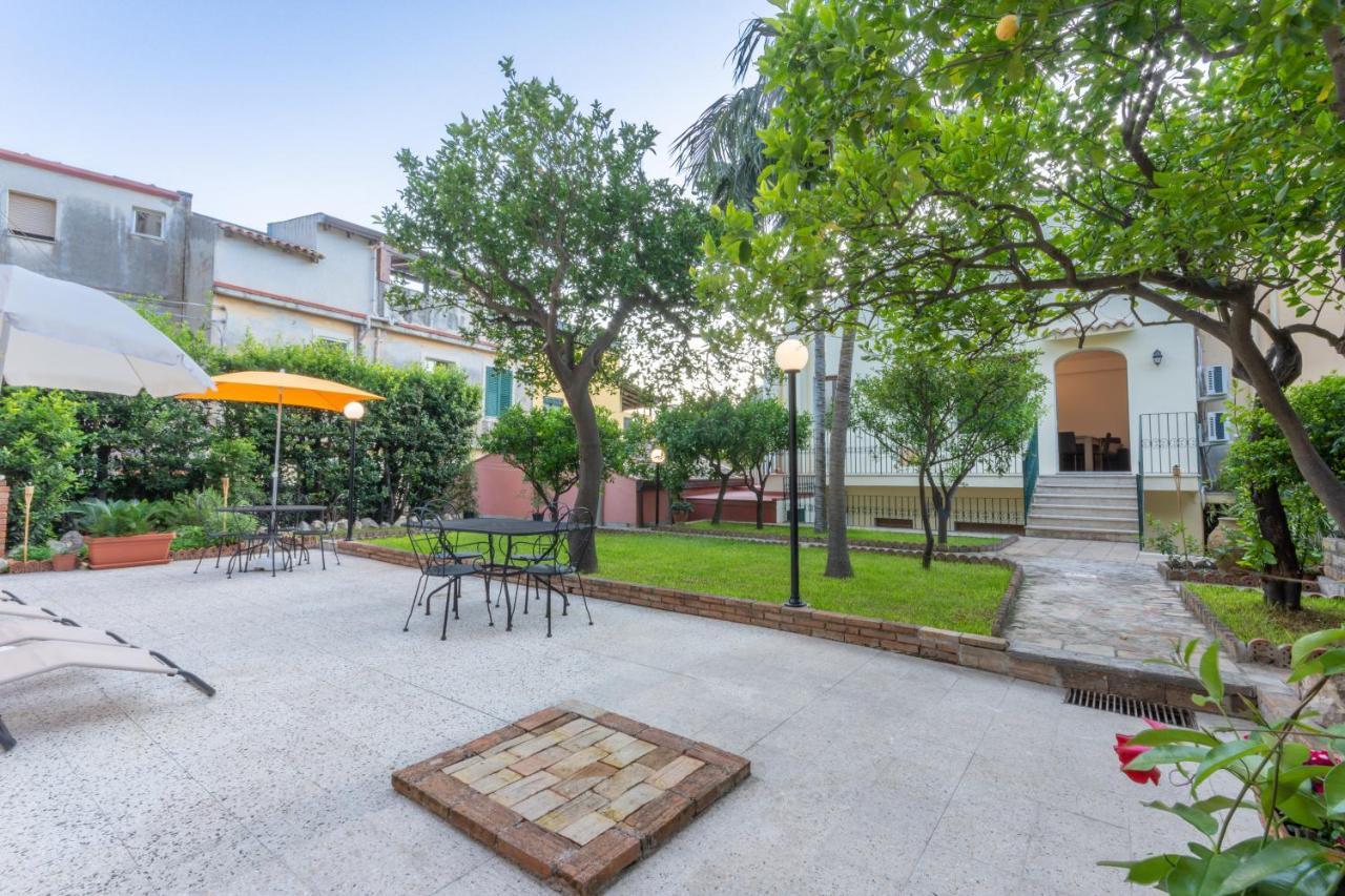 Villa Valverde Apartments E B&B