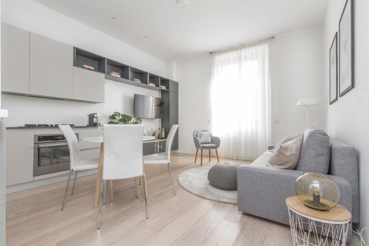 Luxury And Spacious Apartment (Bocconi)