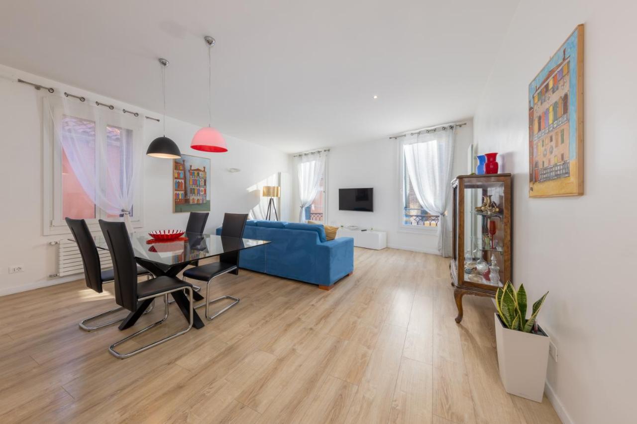 Rialto Bridge Luxury Apartment