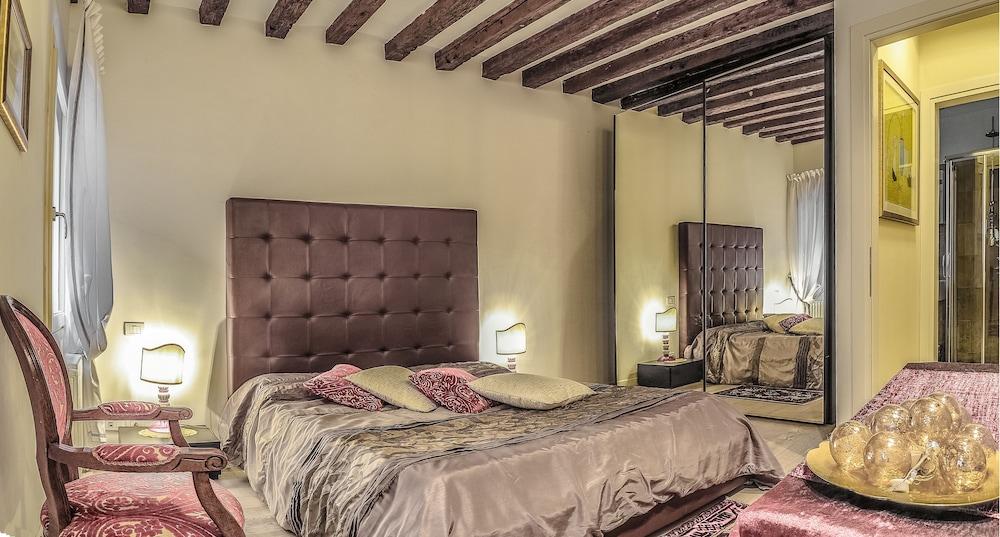 Venice Dream House Figaro 2