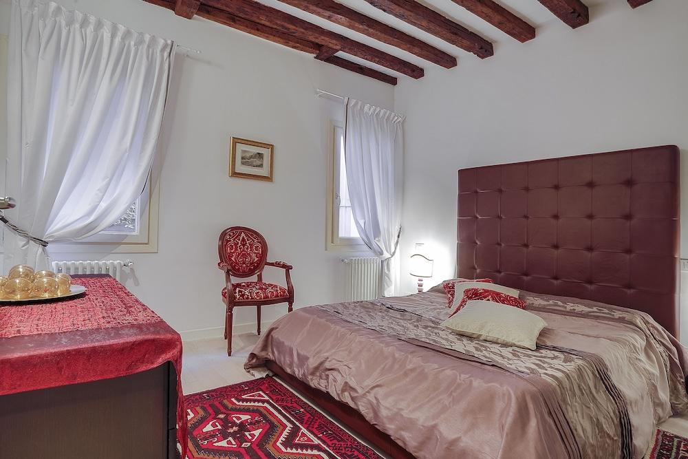 Venice Dream House Figaro 1
