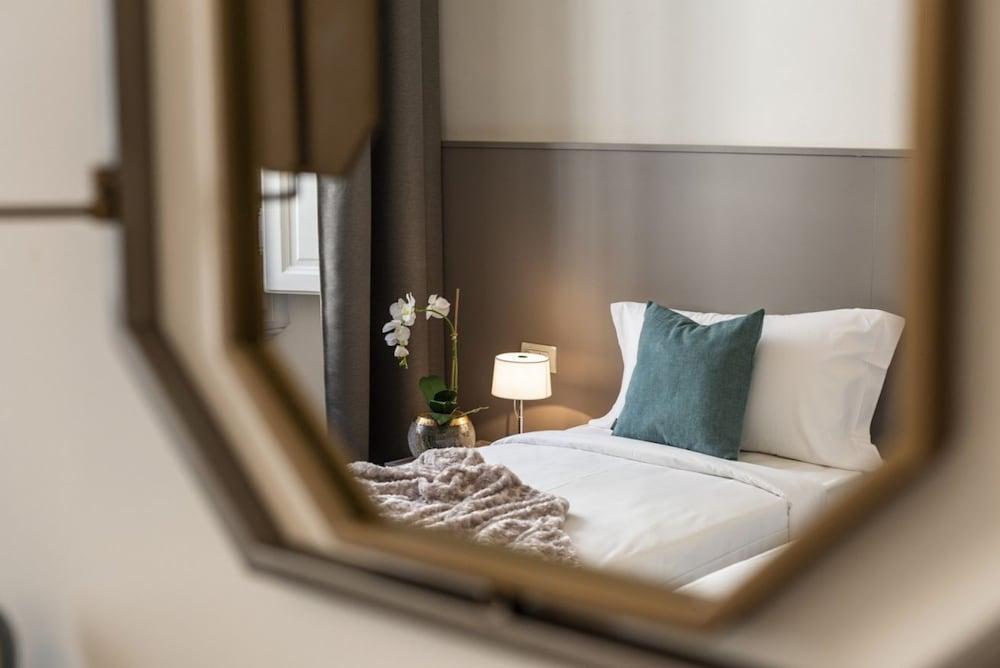 Brunelleschi Stylish 2