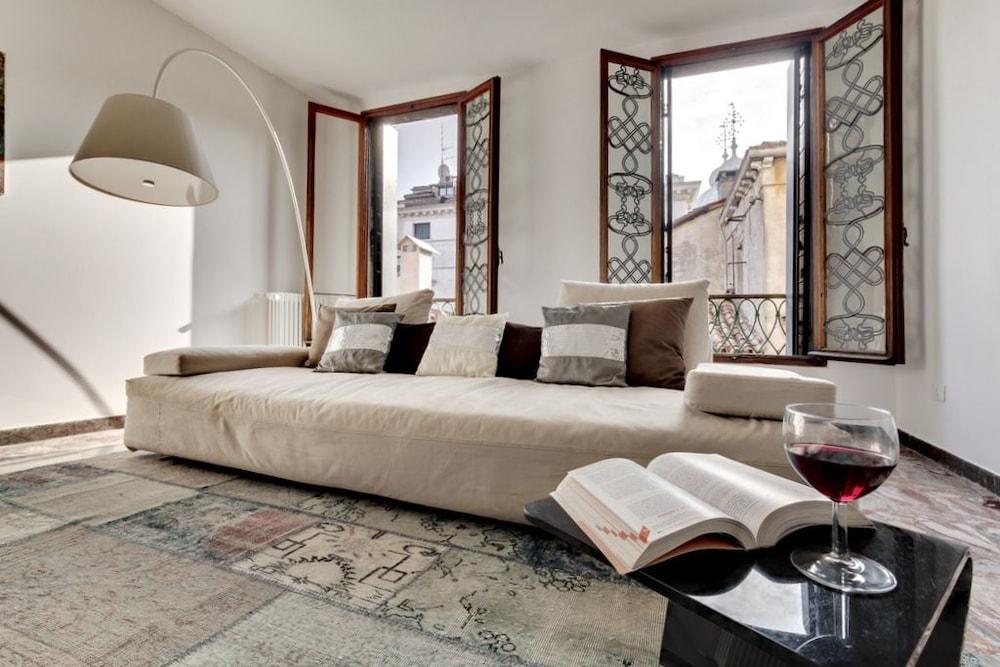 Ca' Silvia Saint Mark Square Apartment