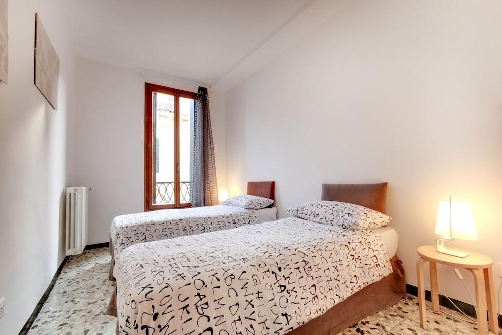 Ca' Silvia Saint Mark Square Apartment 2
