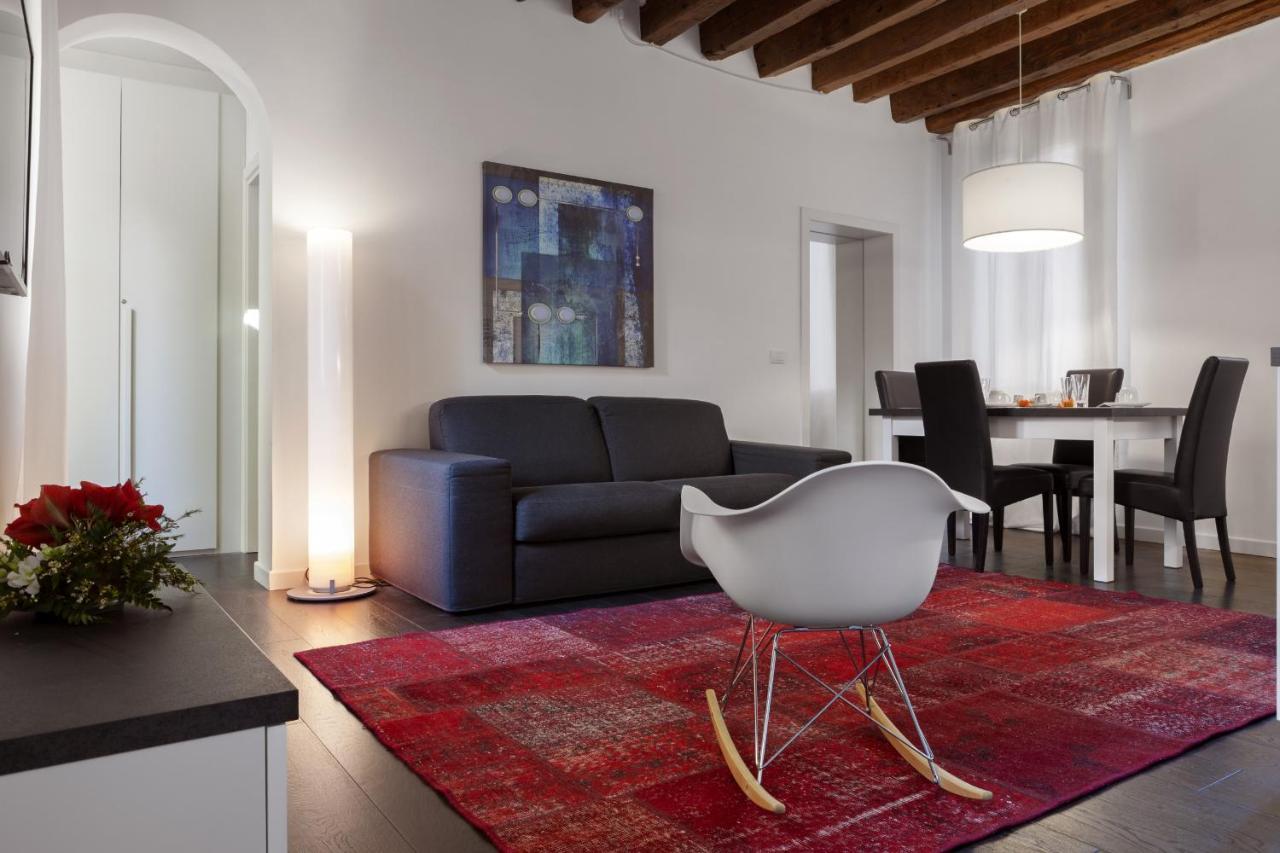City Apartments Rialto 2