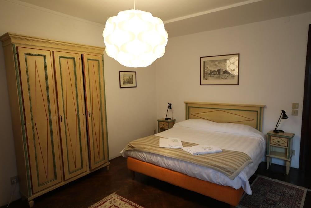 Lovely Apartment in Venice 1
