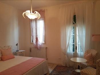 Grimaldi Apartments - Petit Maison 1