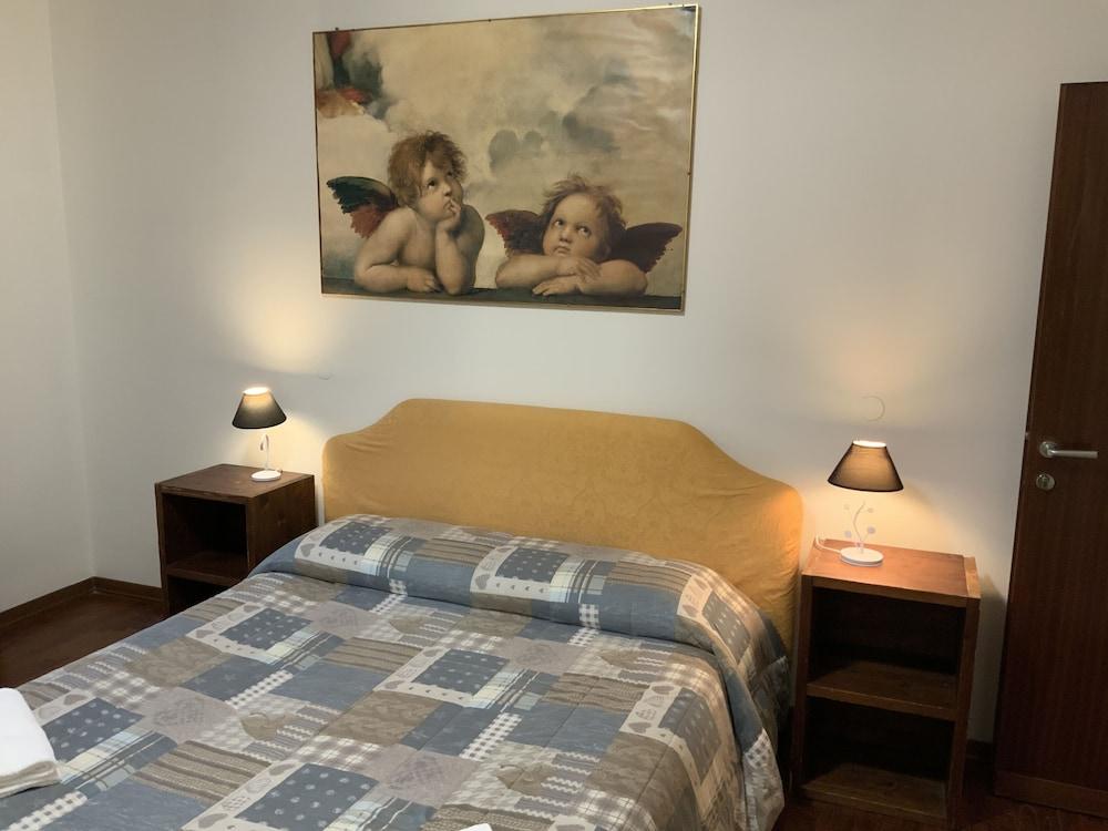 Venice Sweet Home 2