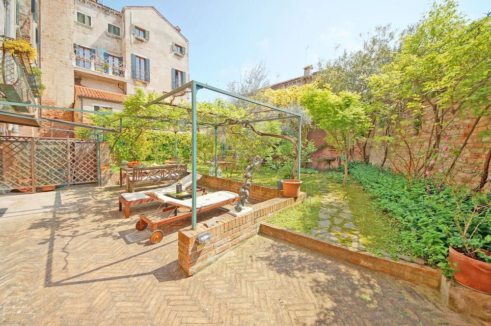 Dolcevita Apartments N. 245